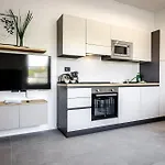 Emilia Lofts Apartament *