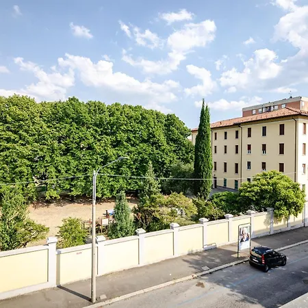 Emilia Lofts Апартаменты
