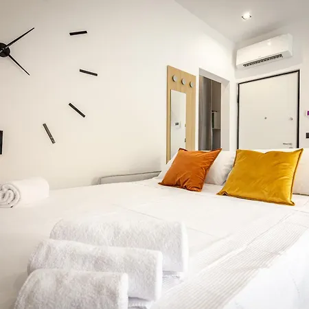 아파트 Emilia Lofts
