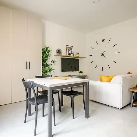 Emilia Lofts *