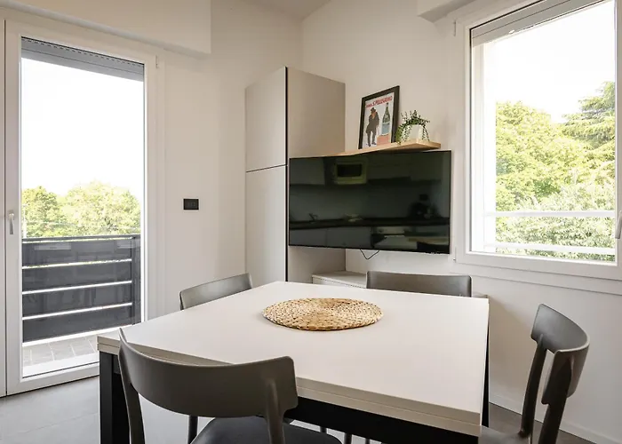 Emilia Lofts *