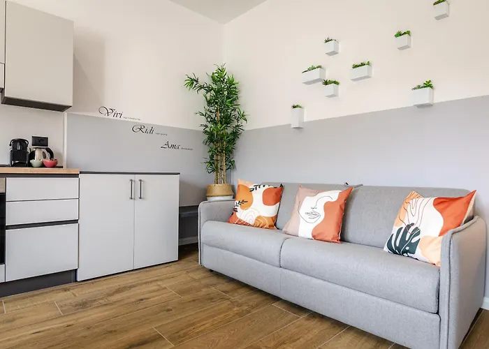 Emilia Lofts *