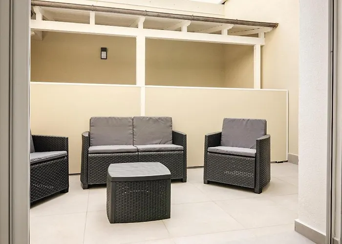 דירה Emilia Lofts *