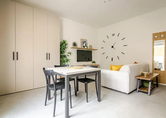 Emilia Lofts *