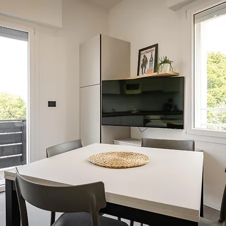 Emilia Lofts *