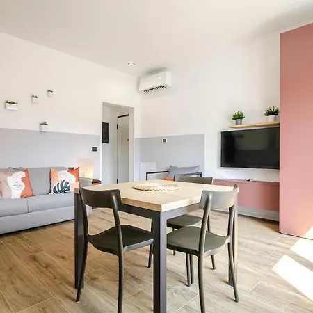 アパート Emilia Lofts ボローニャ