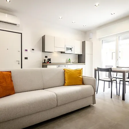 Emilia Lofts ボローニャ